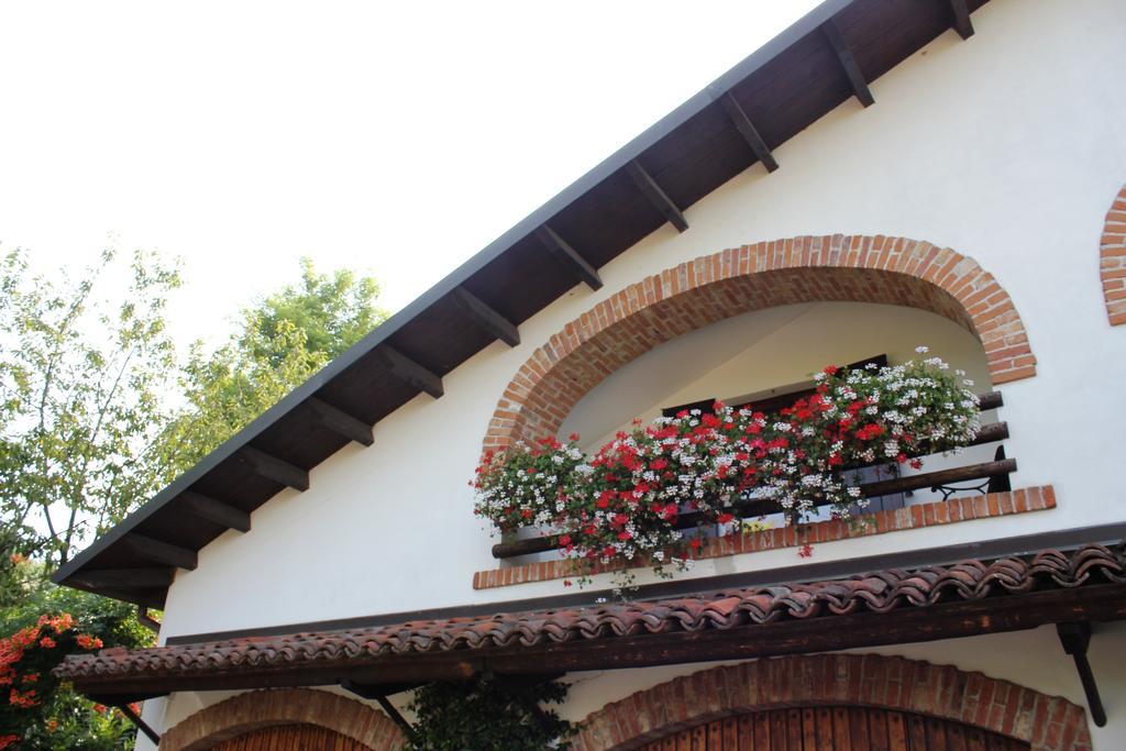 Bed And Breakfast Olimpia San Salvatore Monferrato Extérieur photo