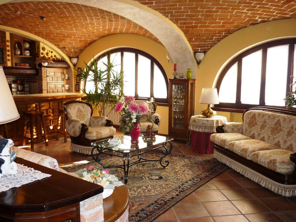 Bed And Breakfast Olimpia San Salvatore Monferrato Extérieur photo