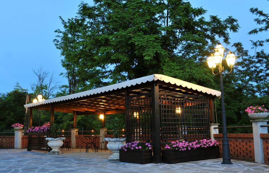 Bed And Breakfast Olimpia San Salvatore Monferrato Extérieur photo