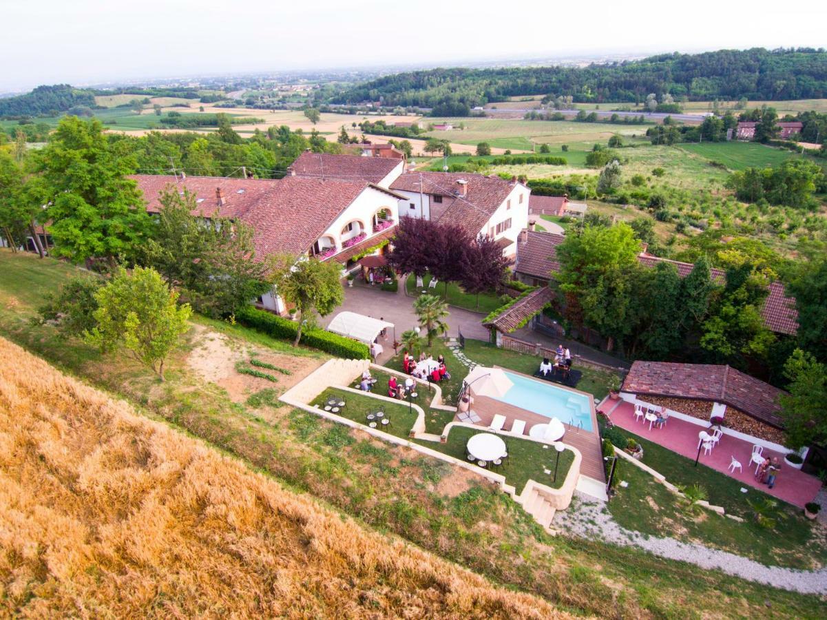 Bed And Breakfast Olimpia San Salvatore Monferrato Extérieur photo
